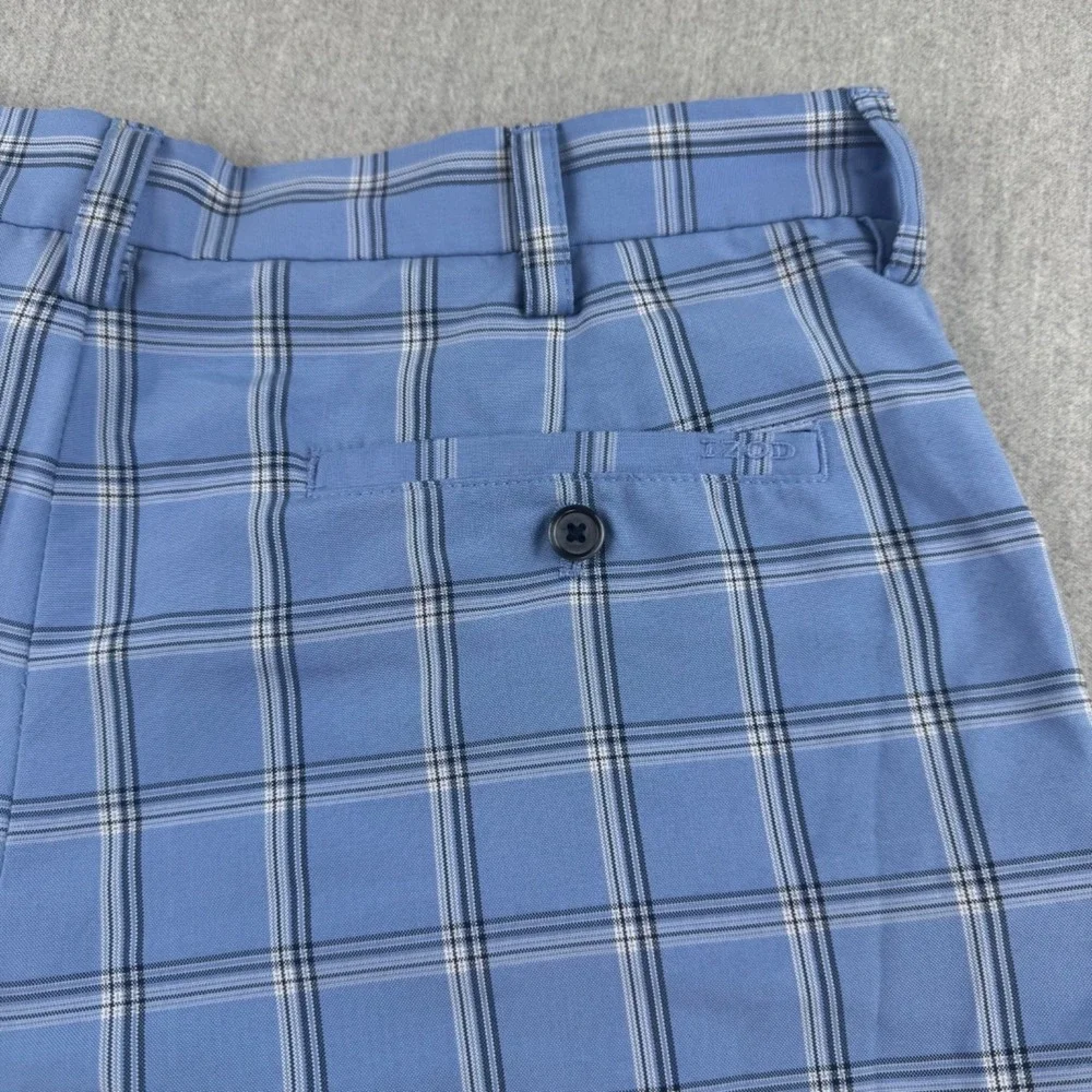 IZOD Golf Shorts Mens 34 Blue Plaid Flat Front Performance Stretch Casual